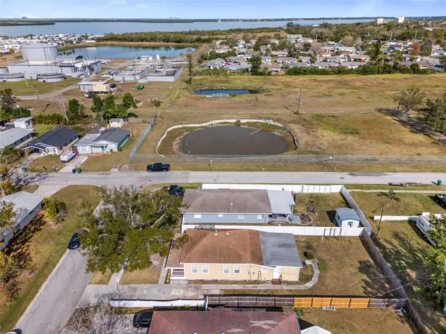 $299,900 | 1216 26th Avenue West, Palmetto, FL 34221