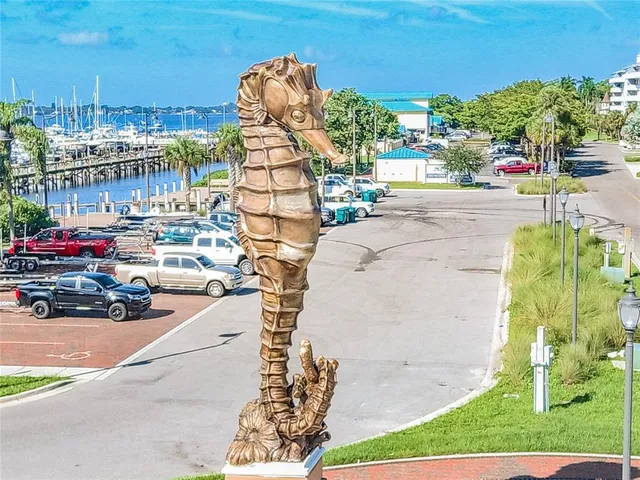 $299,900 | 1216 26th Avenue West, Palmetto, FL 34221