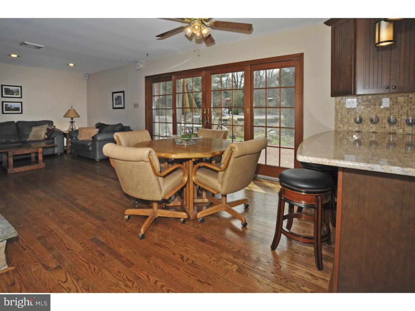 Breakfast Room