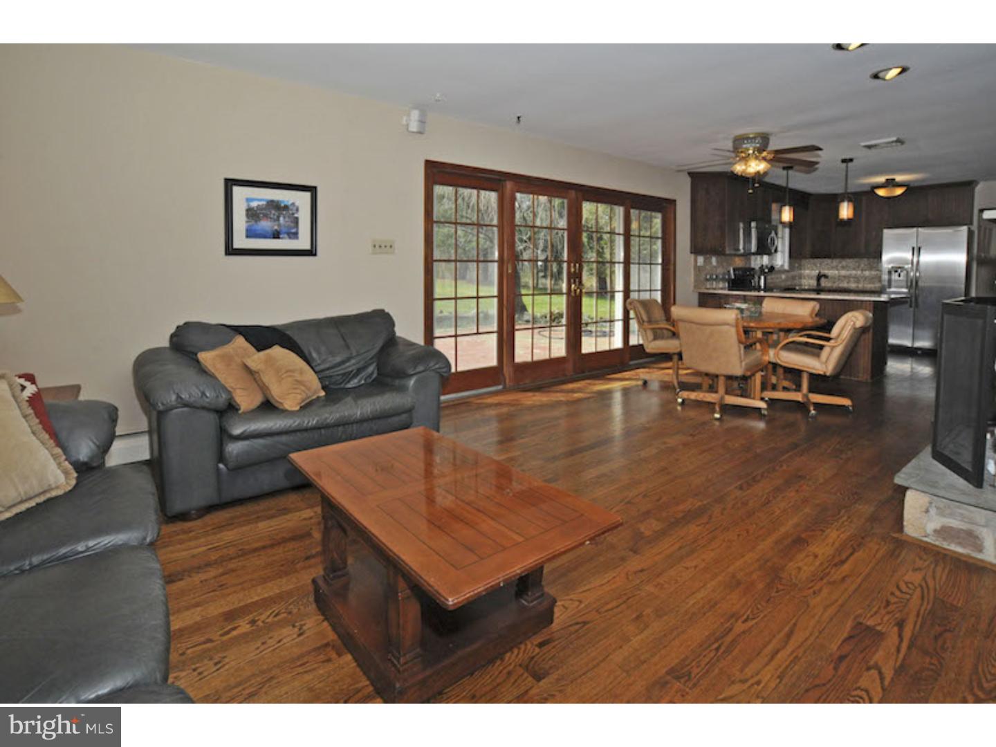 2526 Kelly Road Warrington, PA 18976 - Photo 9 of 25 Family Room