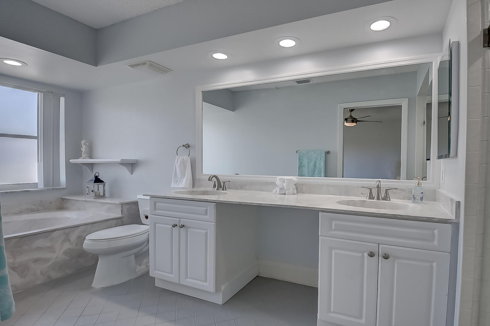 9553 Tavernier Drive Boca Raton, FL 33496 - Photo 25 of 48 25_ebf_5336_37_38_39_40