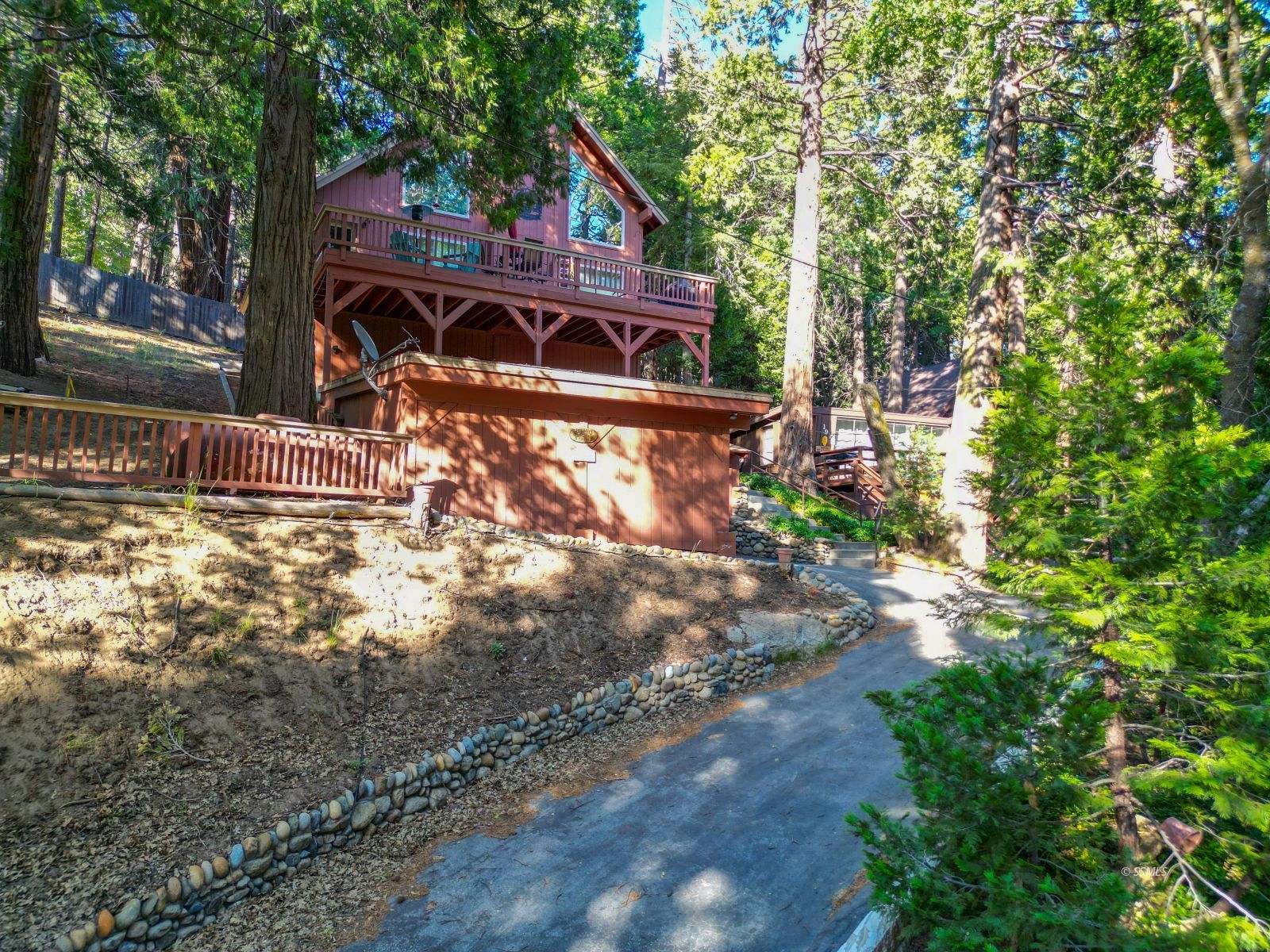 1929 Alta Sierra Road Wofford Heights, CA 93285 - Photo 2 of 48