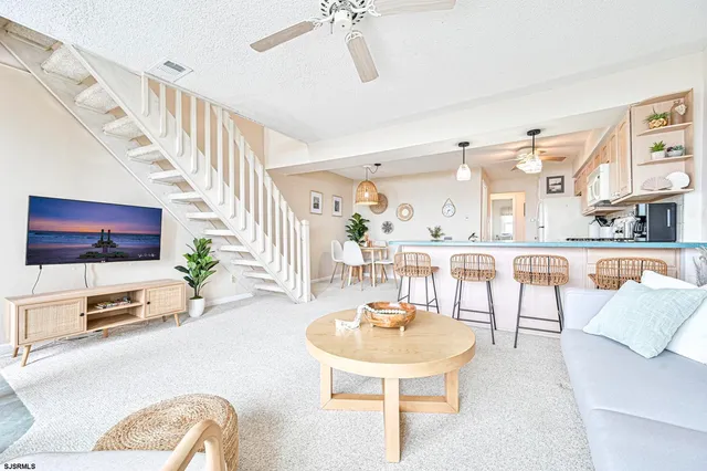 $4,000 | 400 East Brigantine Avenue, Unit 2C, Brigantine, NJ 08203