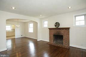 917 Weatherbee Road Baltimore, MD 21286 - Photo 6 of 24 Living Room
