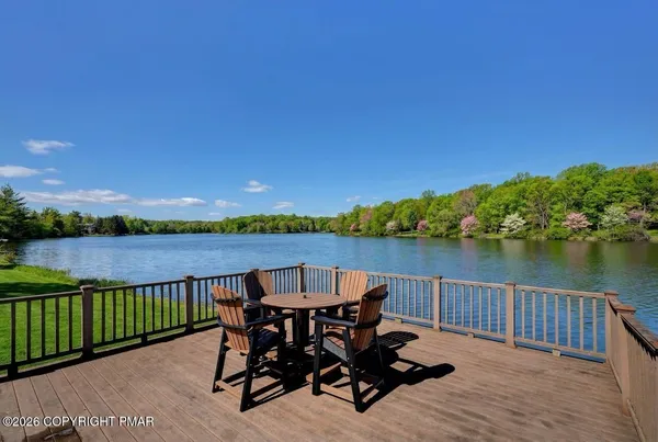 $1,590,000 | 41 Henley Way, Albrightsville, PA 18210