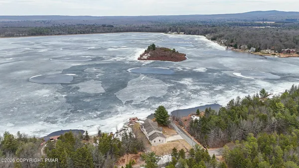 $1,590,000 | 41 Henley Way, Albrightsville, PA 18210