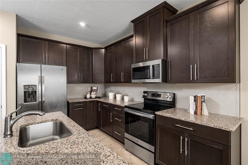 6703 Rumine Circle Vero Beach, FL 32967 - Photo 14 of 18