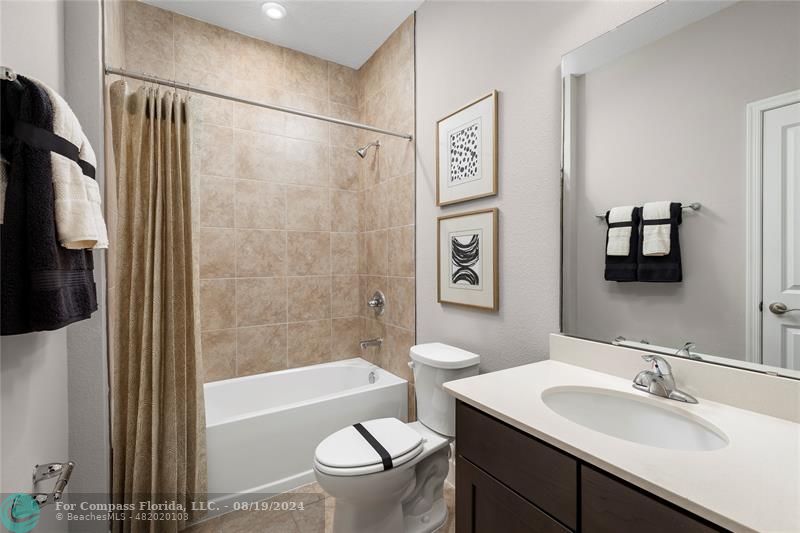 6703 Rumine Circle Vero Beach, FL 32967 - Photo 3 of 18