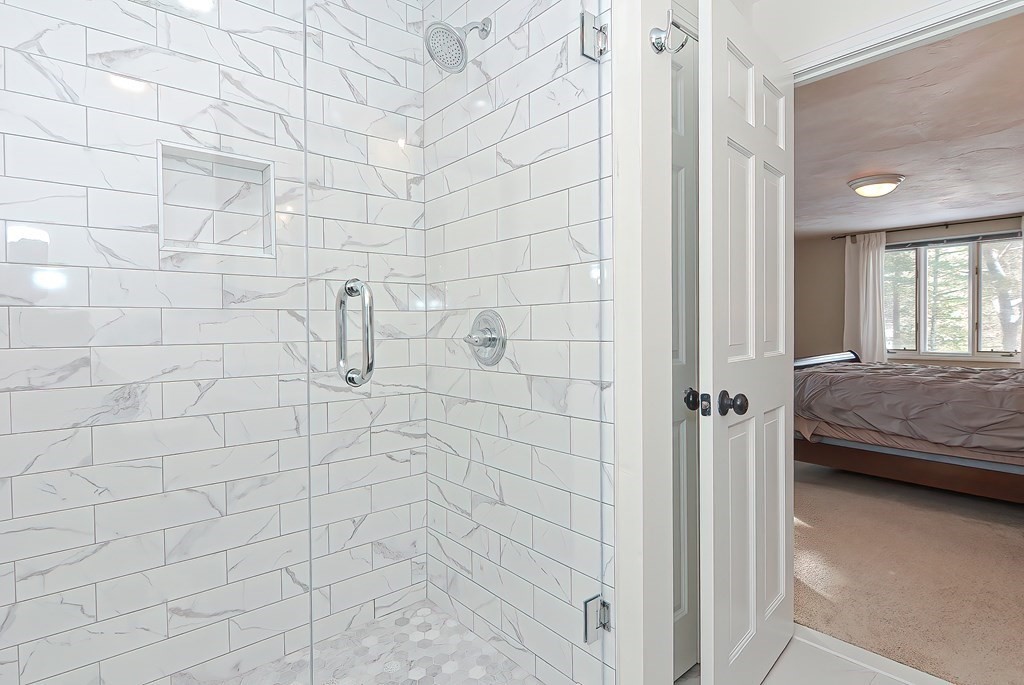 11 Robin Road Norfolk, MA 02056 - Photo 26 of 42 Gallery Image 26