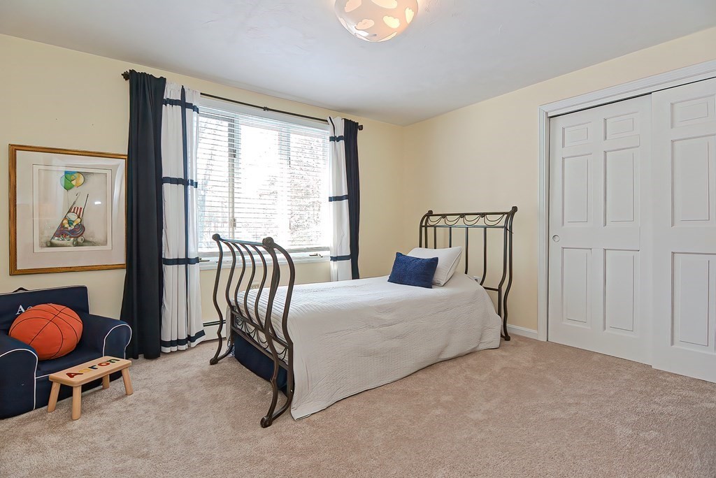 11 Robin Road Norfolk, MA 02056 - Photo 32 of 42 Gallery Image 32