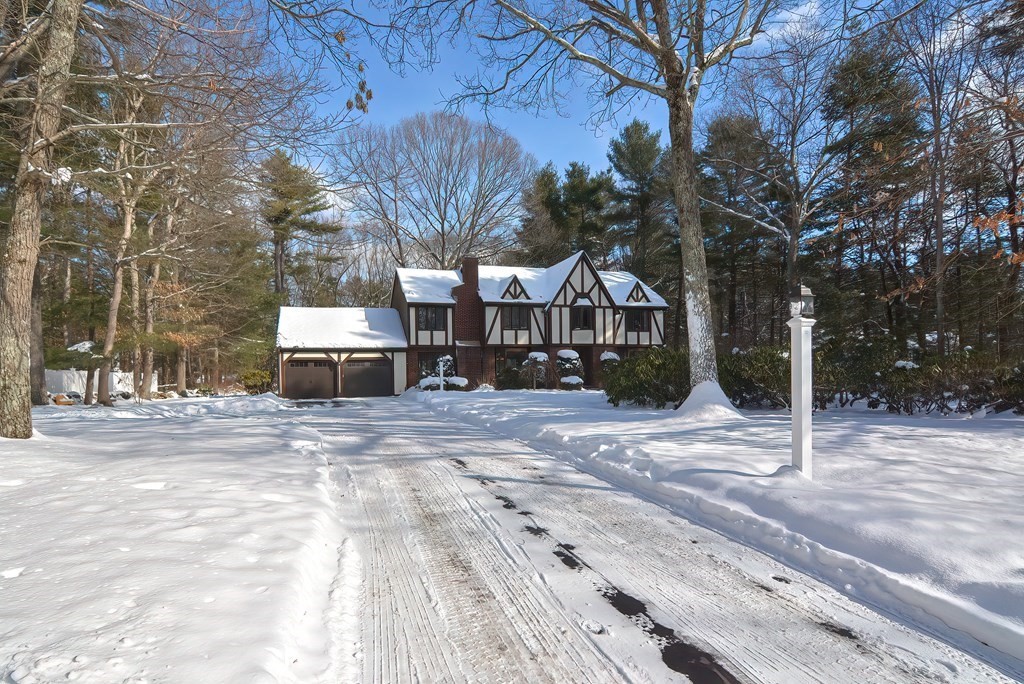 11 Robin Road Norfolk, MA 02056 - Photo 42 of 42 Gallery Image 42