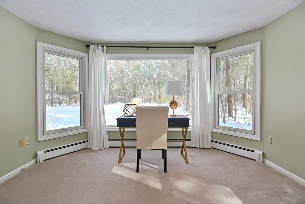 11 Robin Road Norfolk, MA 02056 - Photo 8 of 42 Gallery Image 8