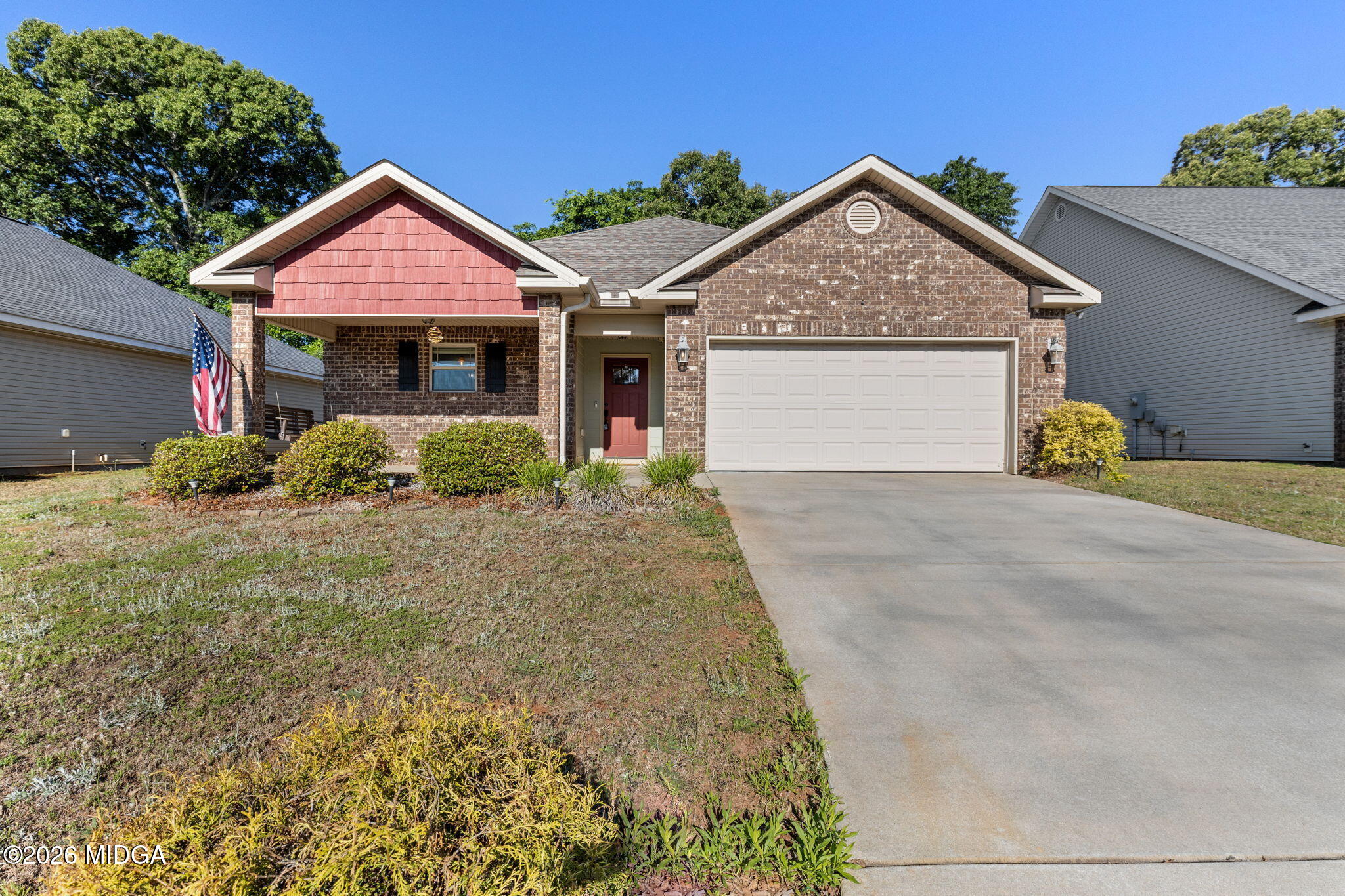 109 Hawks Rdg Trace Byron, GA 31008 - Photo 1 of 26 front view of a house with a yard