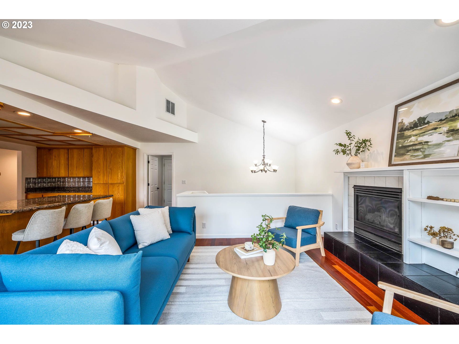 789 South 69th Street Springfield, OR 97478 - Photo 32 of 46 a living room with furniture and a fireplace