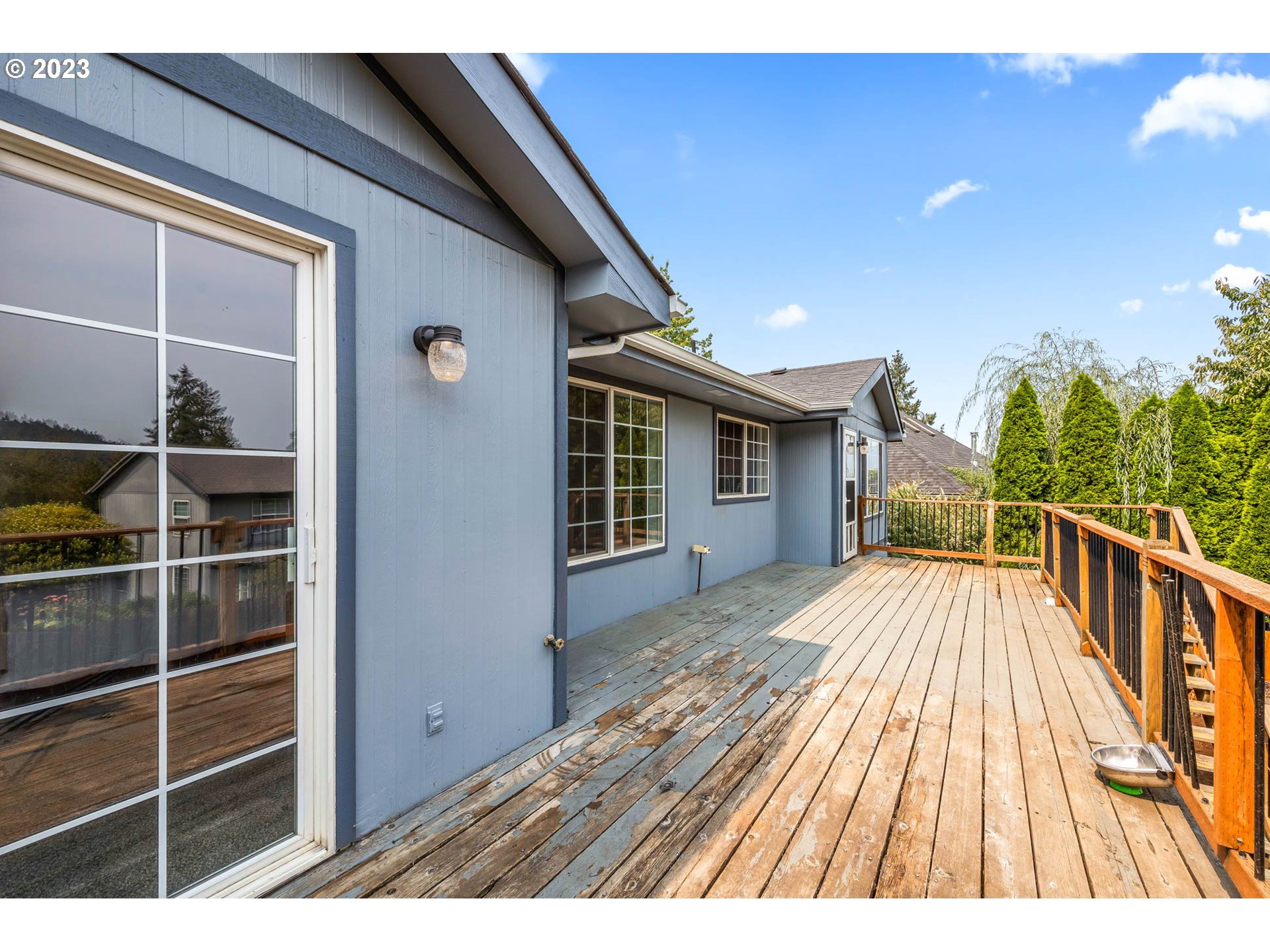 789 South 69th Street Springfield, OR 97478 - Photo 43 of 46 a view interior of the house with wooden floor