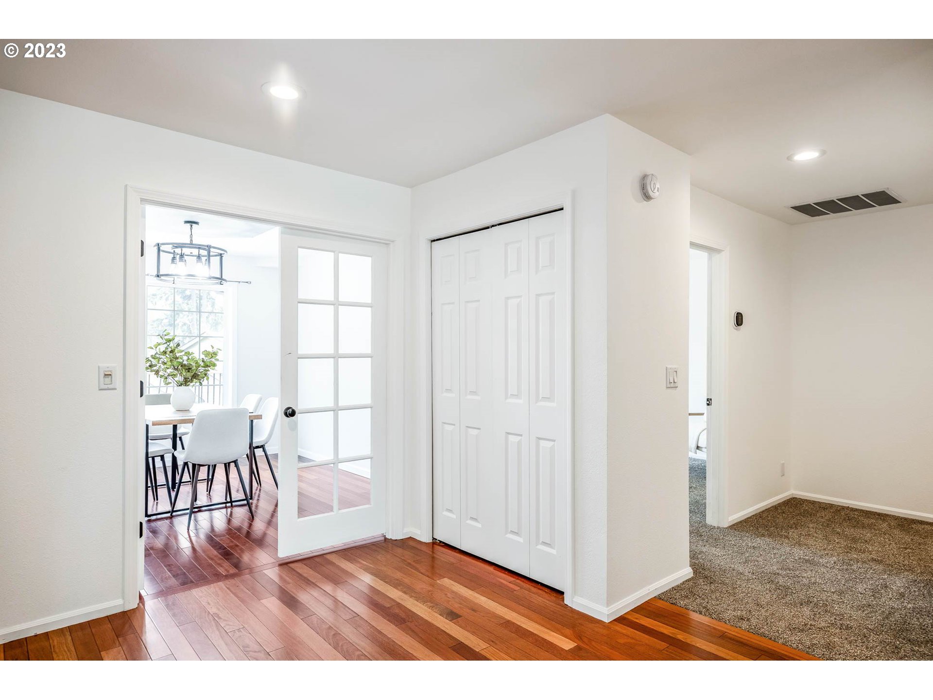 789 South 69th Street Springfield, OR 97478 - Photo 9 of 46 a view interior of a house and wooden floor