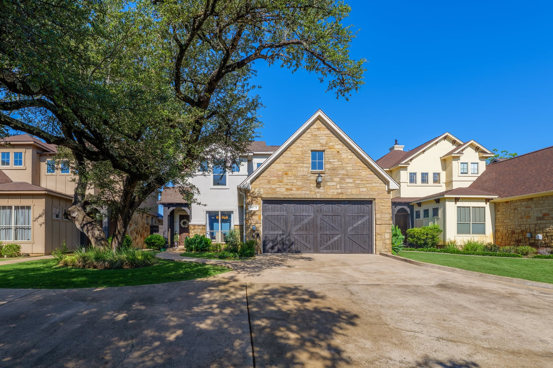 2802 Lohman Ford Road, Unit B Lago Vista, TX 78645 - Photo 5 of 40