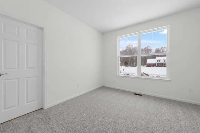 $834,900 | 28510 Coyote Court, New Hudson, MI 48165