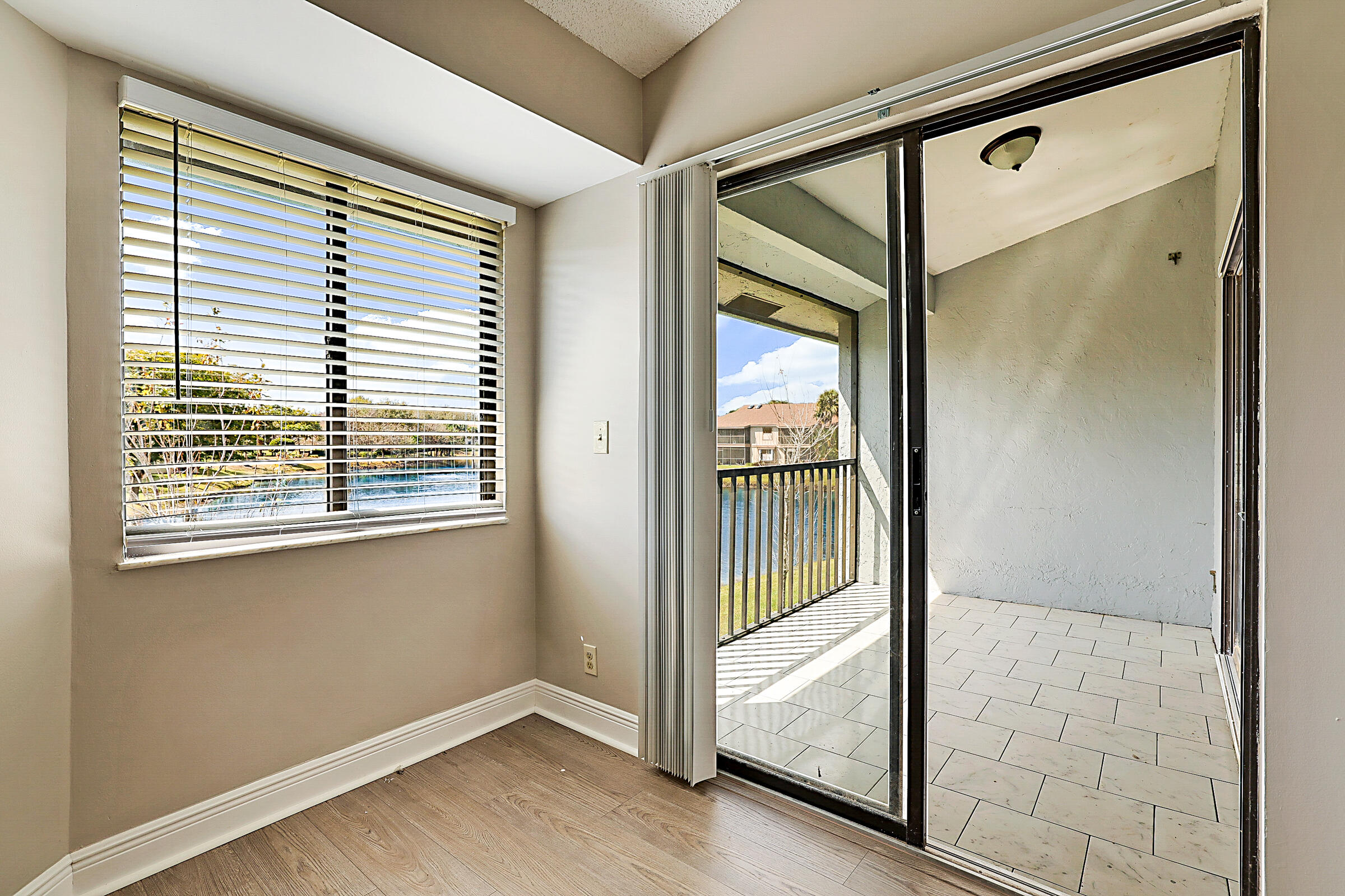 605 Harbour Pointe Way Greenacres, FL 33413 - Photo 26 of 48 a view of entry way