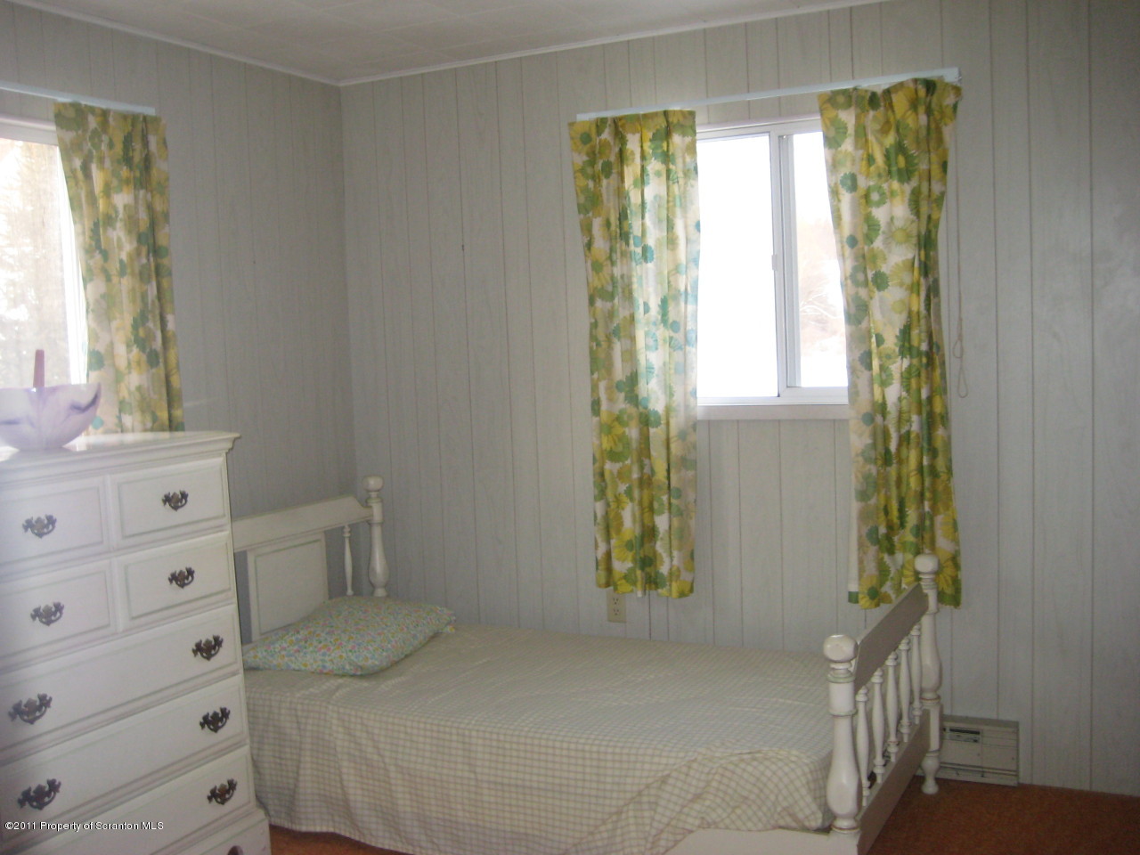 9 Irish Hill Road Montrose, PA 18801 - Photo 5 of 7 Gallery Image 5