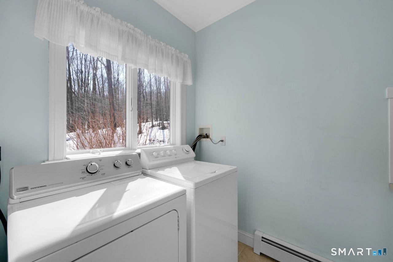 64 Summerwood Ridge Tolland, CT 06084 - Photo 25 of 40