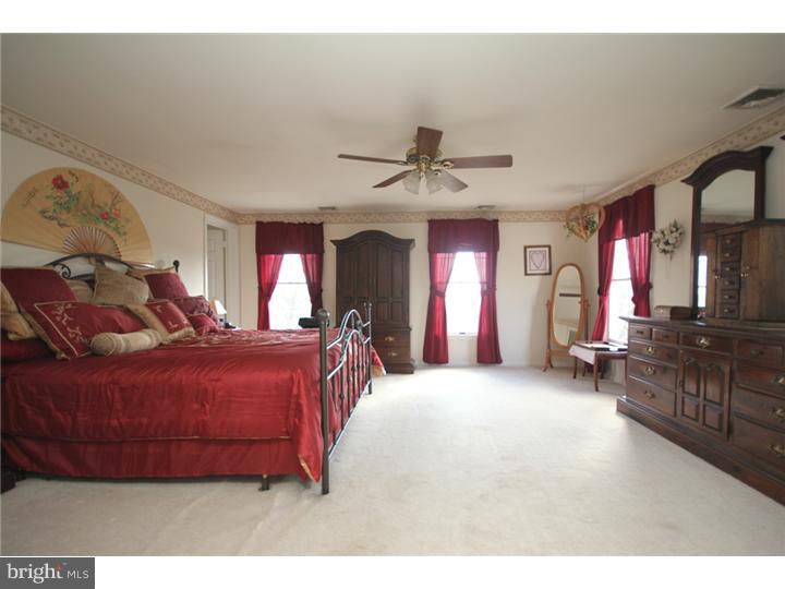46 Allens Road Hightstown, NJ 08520 - Photo 14 of 18