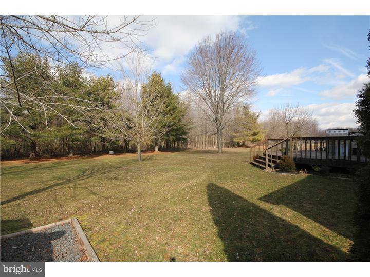 46 Allens Road Hightstown, NJ 08520 - Photo 17 of 18
