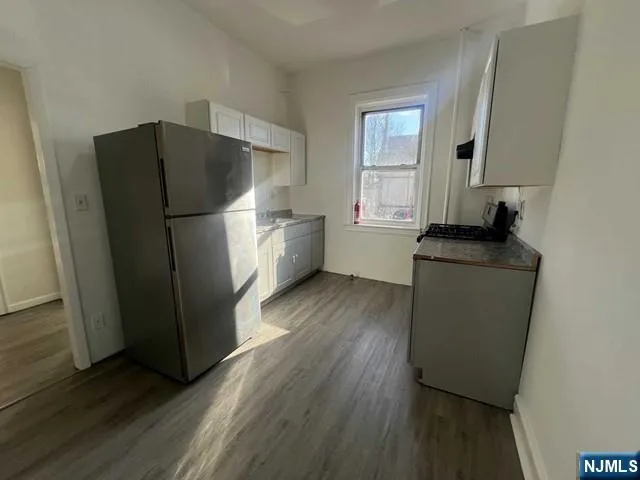 $1,725 | 197 Lafayette Place, Unit A3, Englewood, NJ 07631