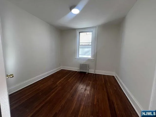 $1,725 | 197 Lafayette Place, Unit A3, Englewood, NJ 07631