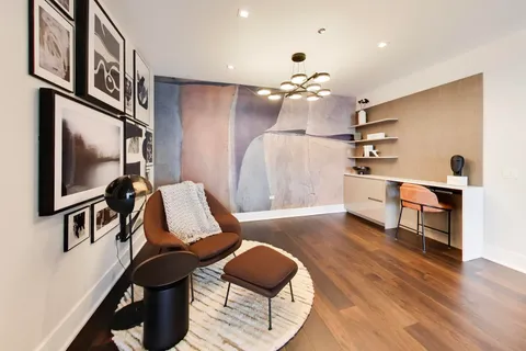 $2,550,000 | 363 East Wacker Drive, Unit 2506, Chicago, IL 60601