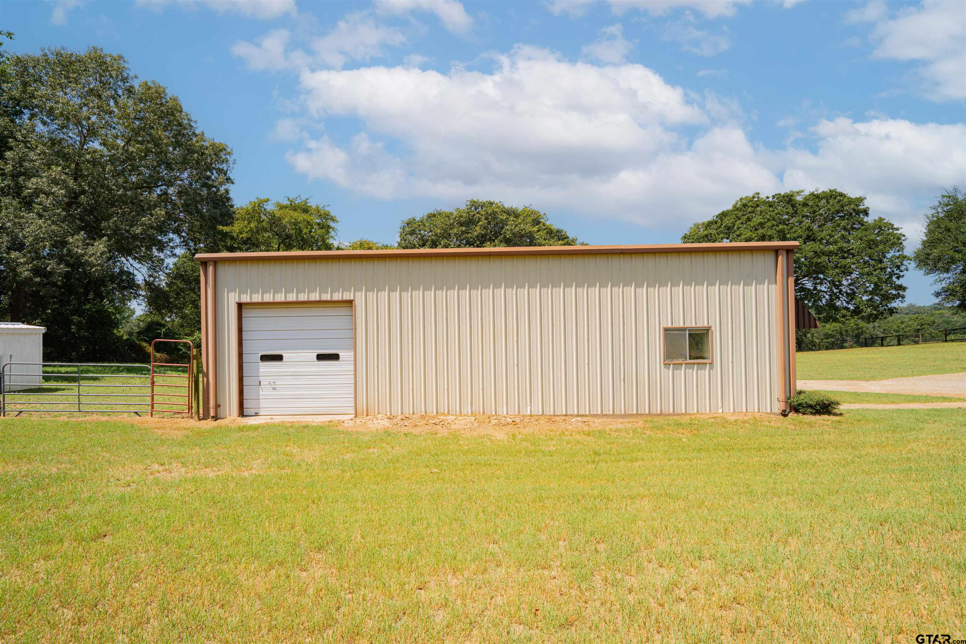15698 North Peninsula Road Whitehouse, TX 75791 - Photo 33 of 44