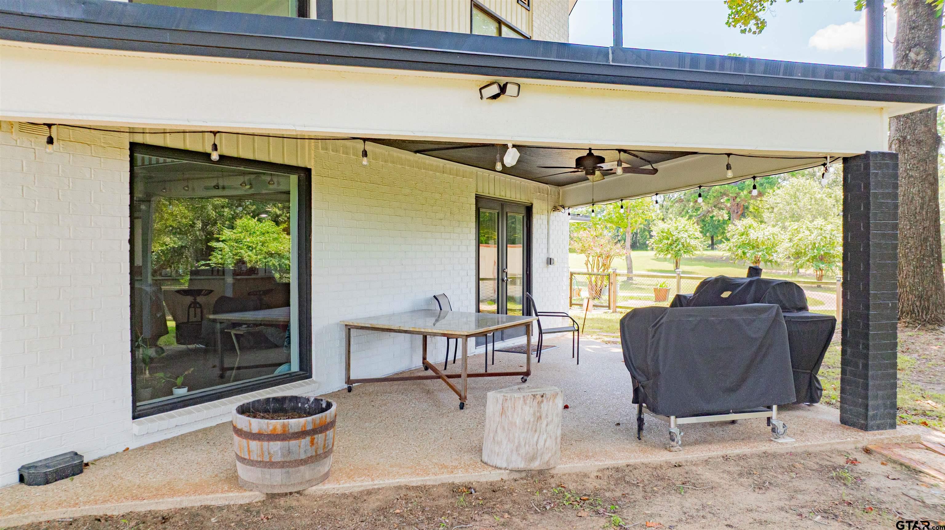 15698 North Peninsula Road Whitehouse, TX 75791 - Photo 9 of 44