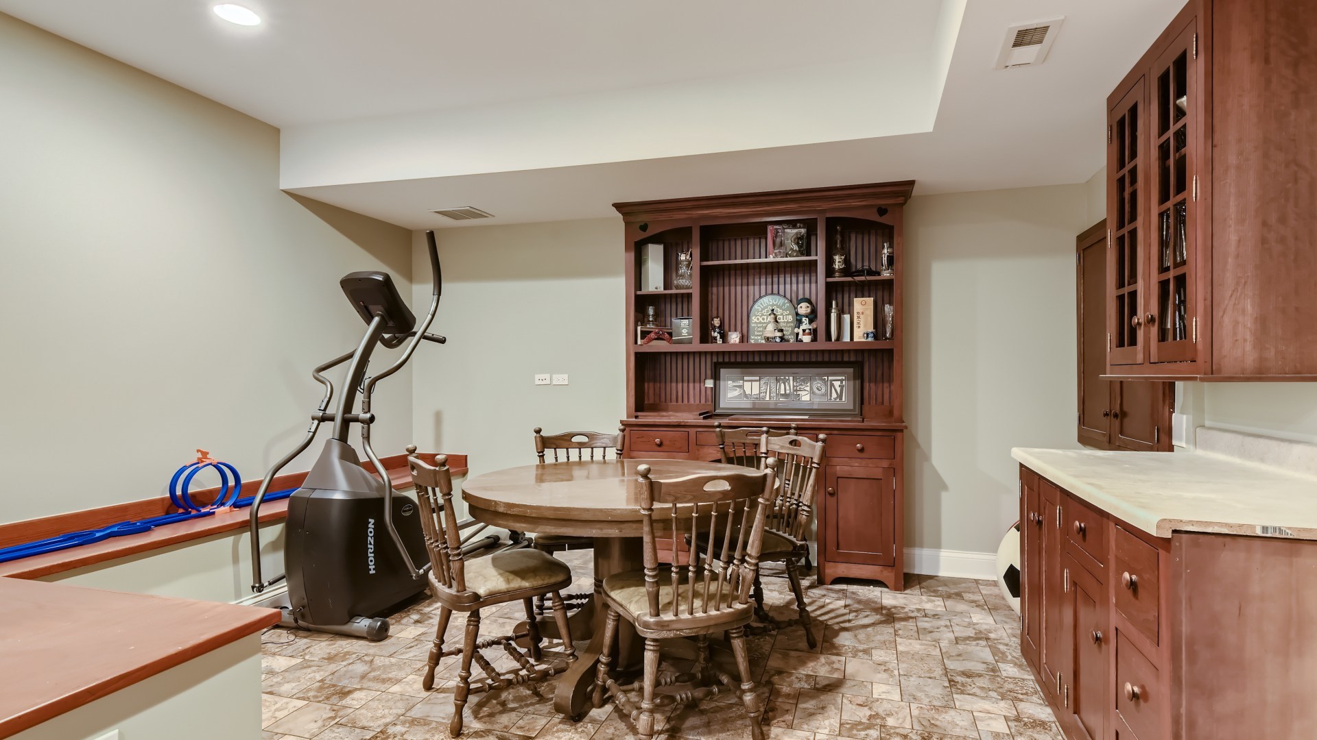 820 Hansen Place Park Ridge, IL 60068 - Photo 27 of 38 a view of a dining room with furniture and a kitchen