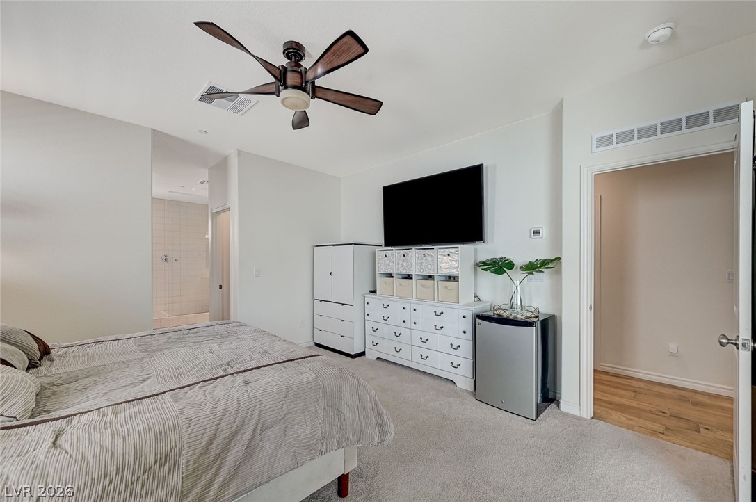 1000 East Sunset Road Henderson, NV 89011 - Photo 19 of 58 Primary suite on main floor