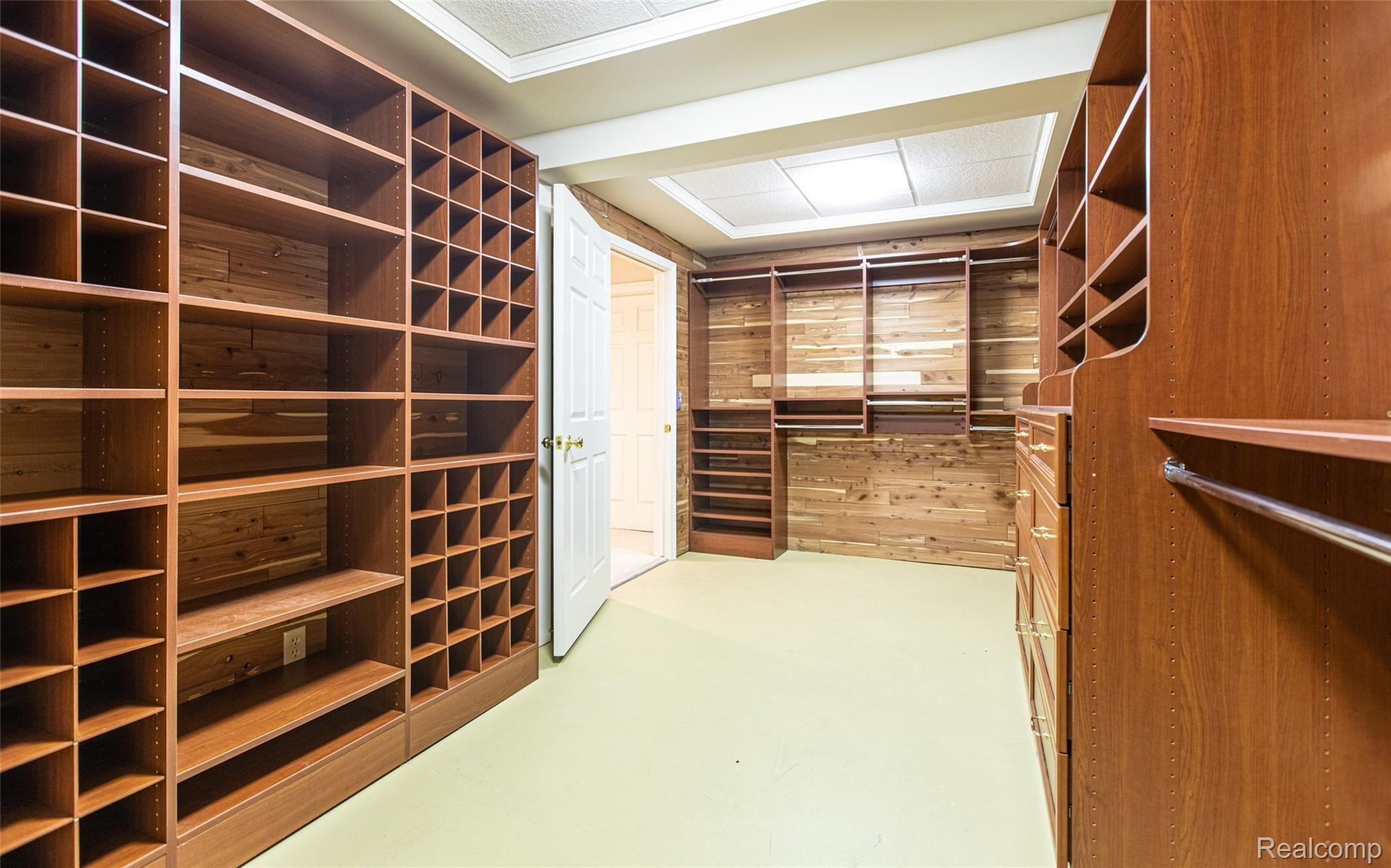 5590 Carrollton Court Rochester, MI 48306 - Photo 43 of 51 41 - Basement Cedar Closet.jpg
