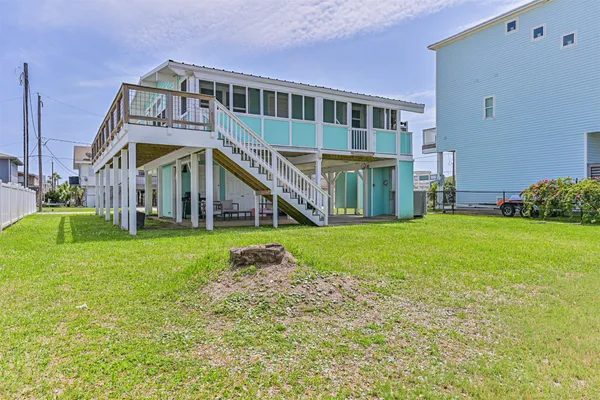 $2,000 | 3806 Concho Key, Galveston, TX 77554
