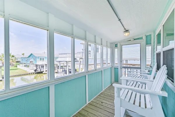 $2,000 | 3806 Concho Key, Galveston, TX 77554