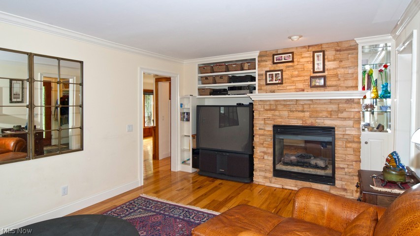 31350 Pinetree Road Cleveland, OH 44124 - Photo 14 of 33