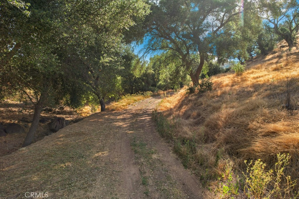 45600 Vía Tornado Temecula, CA 92590 - Photo 2 of 16