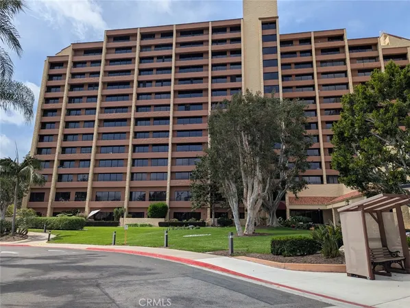 $99,999 | 24055 Paseo Del Lago, Unit 963, Laguna Woods, CA 92637
