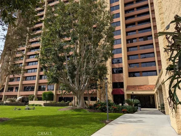 $95,999 | 24055 Paseo Del Lago, Unit 963, Laguna Woods, CA 92637