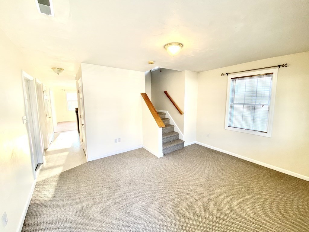 5 Frongillo Farm Road Worcester, MA 01604 - Photo 11 of 19 Gallery Image 11