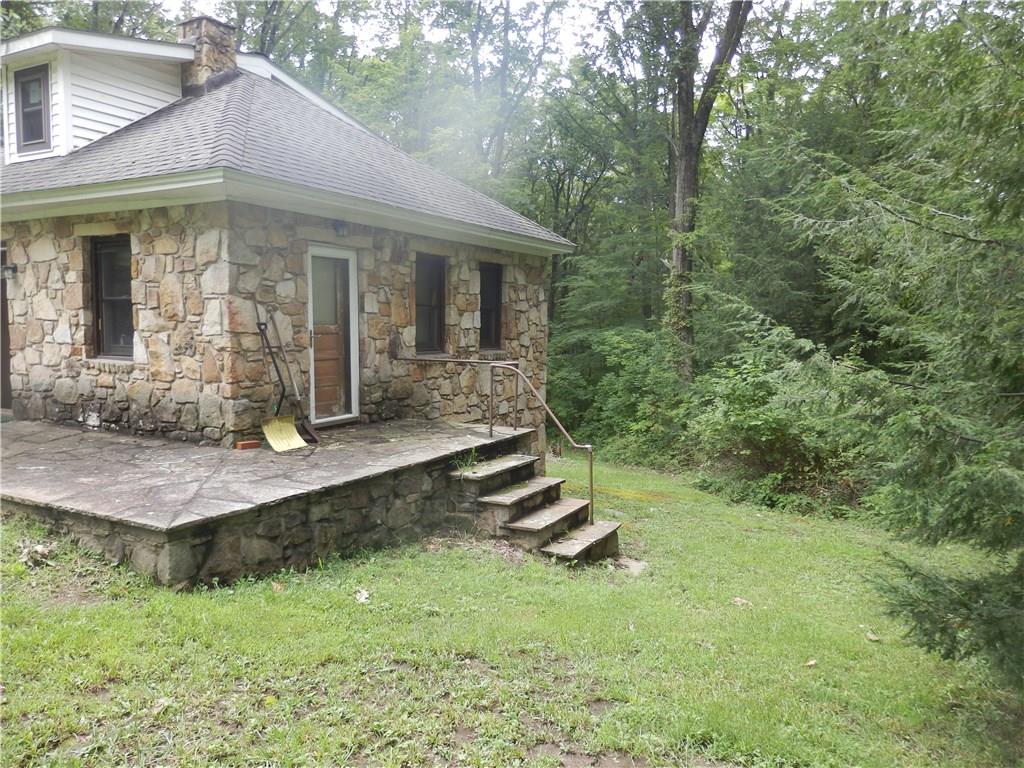 813 Trent Road Somerset, PA 15501 - Photo 3 of 12 Gallery Image 3