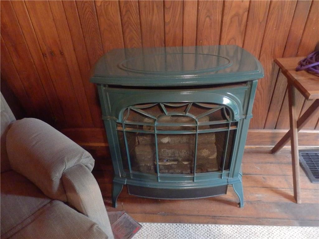 813 Trent Road Somerset, PA 15501 - Photo 5 of 12 Gallery Image 5