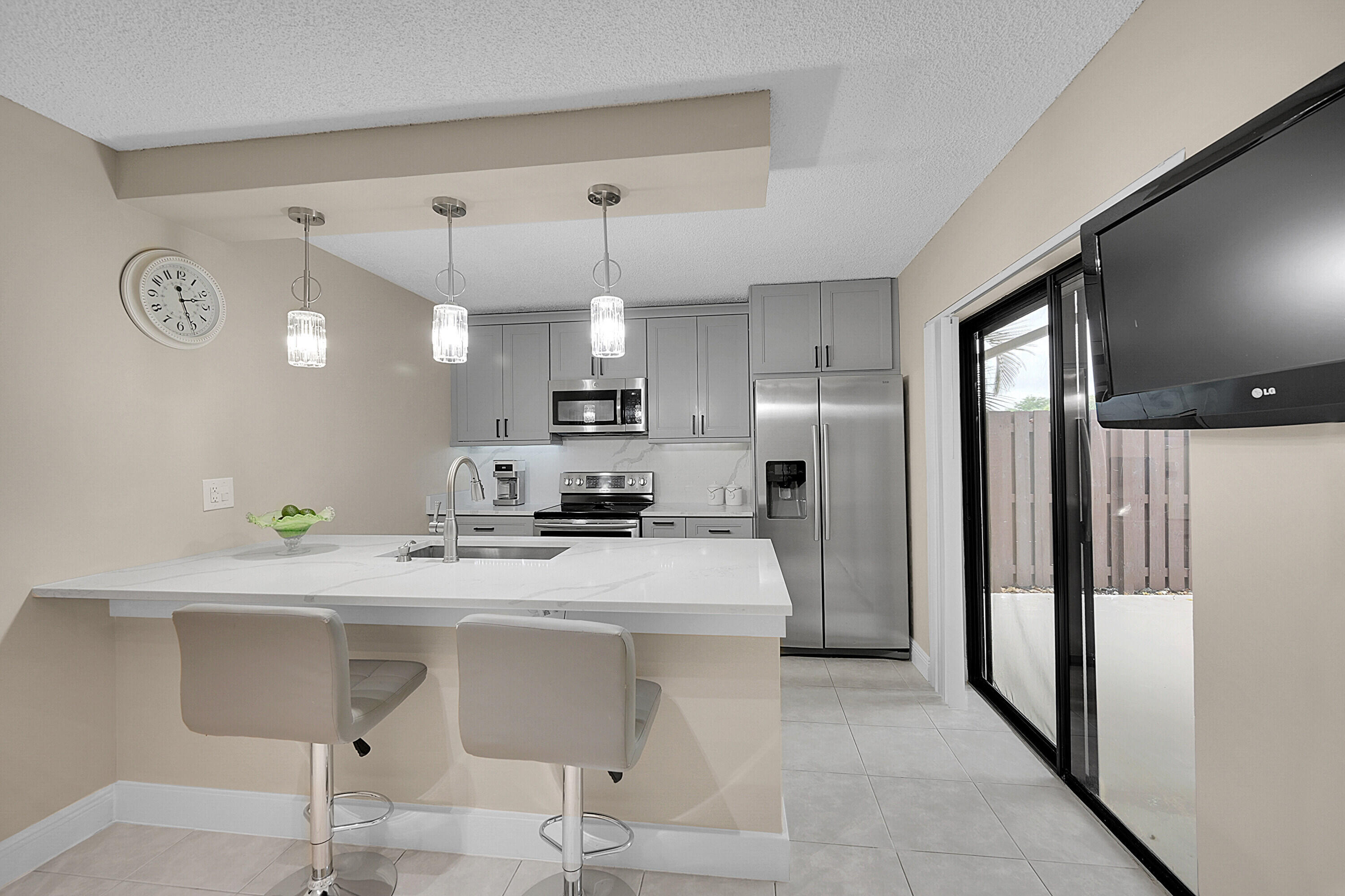 8303 Boca Rio Drive Boca Raton, FL 33433 - Photo 6 of 32 KITCHEN