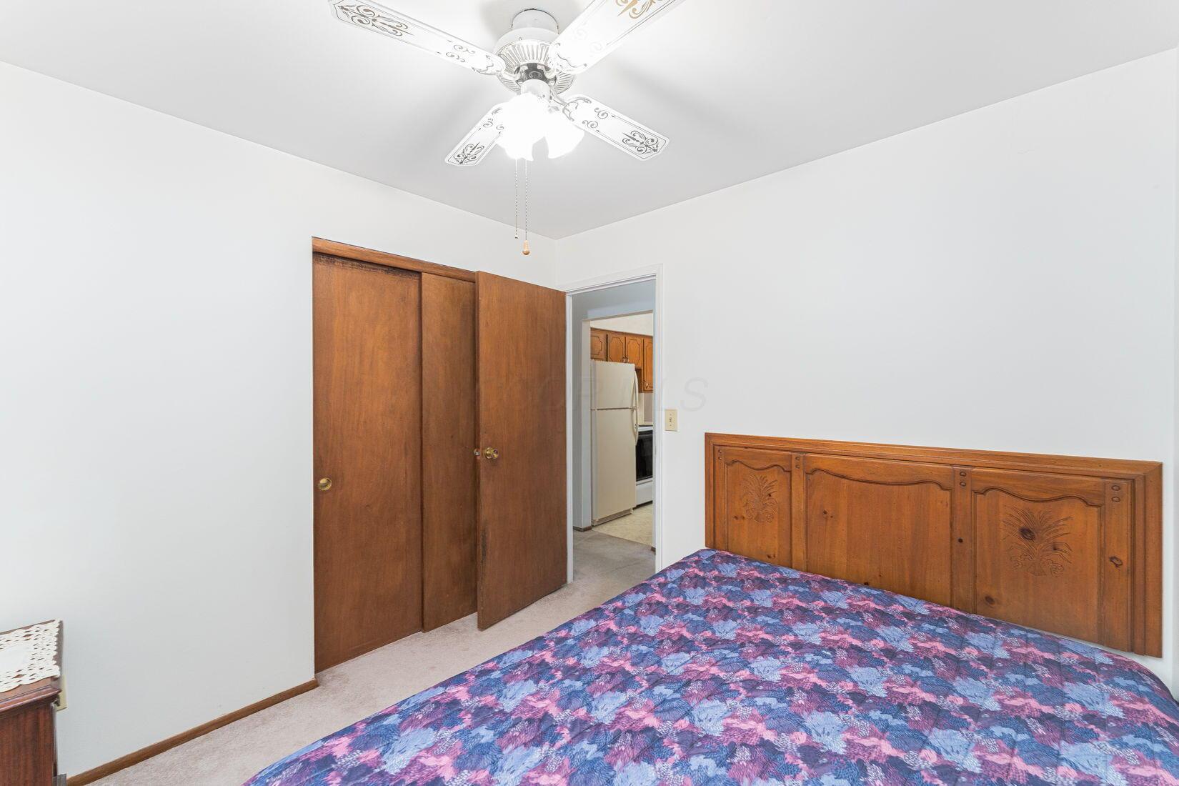 6241 Faircrest Road Columbus, OH 43229 - Photo 18 of 33 Bedroom 3