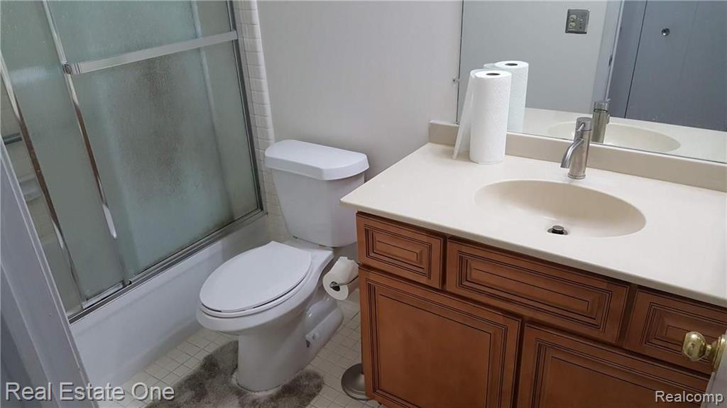 29640 Middlebelt Road, Unit 1603 Farmington, MI 48334 - Photo 10 of 31
