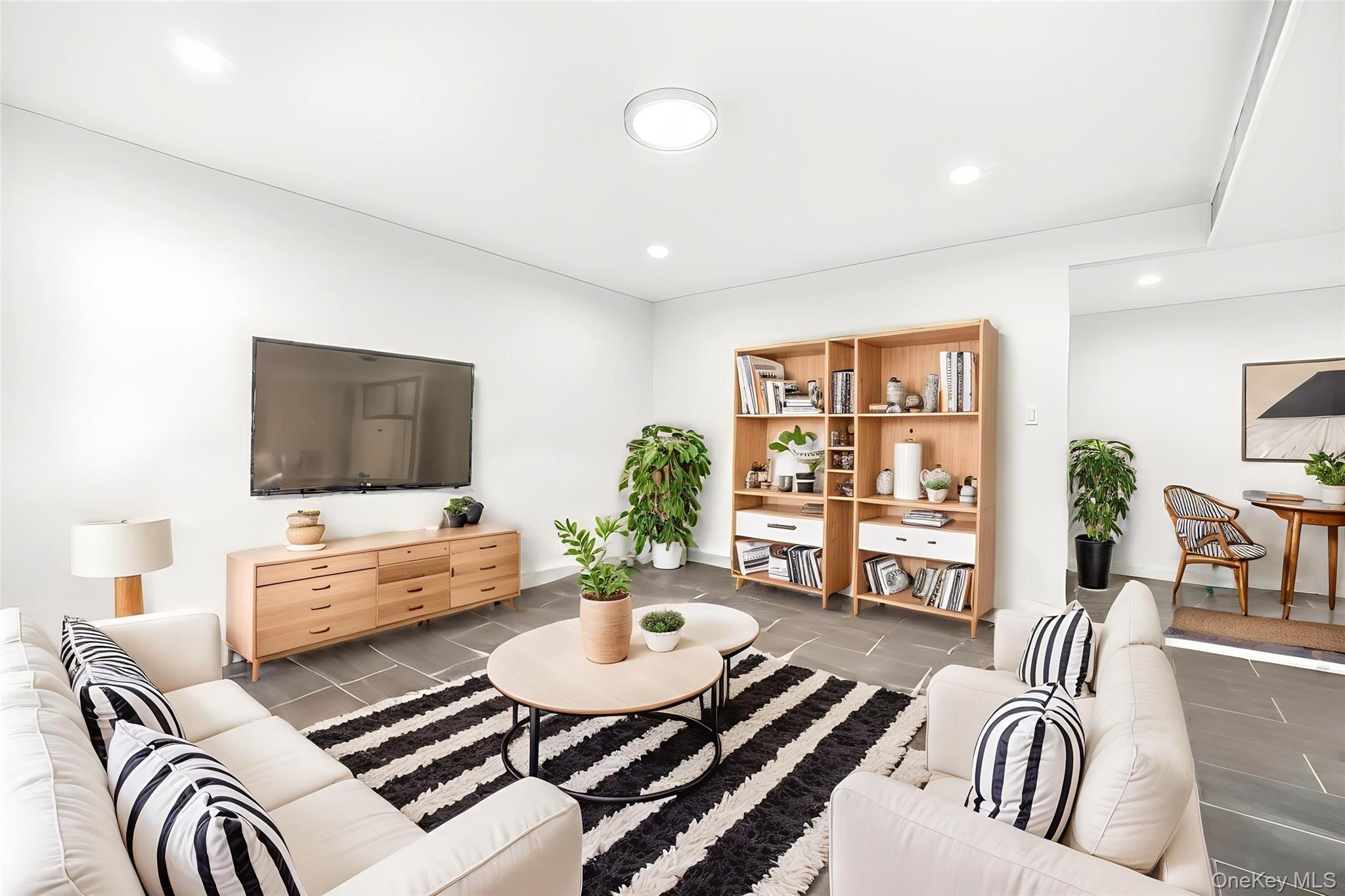 1458 Rowland Street Bronx, NY 10461 - Photo 2 of 49 Living area with recessed lighting