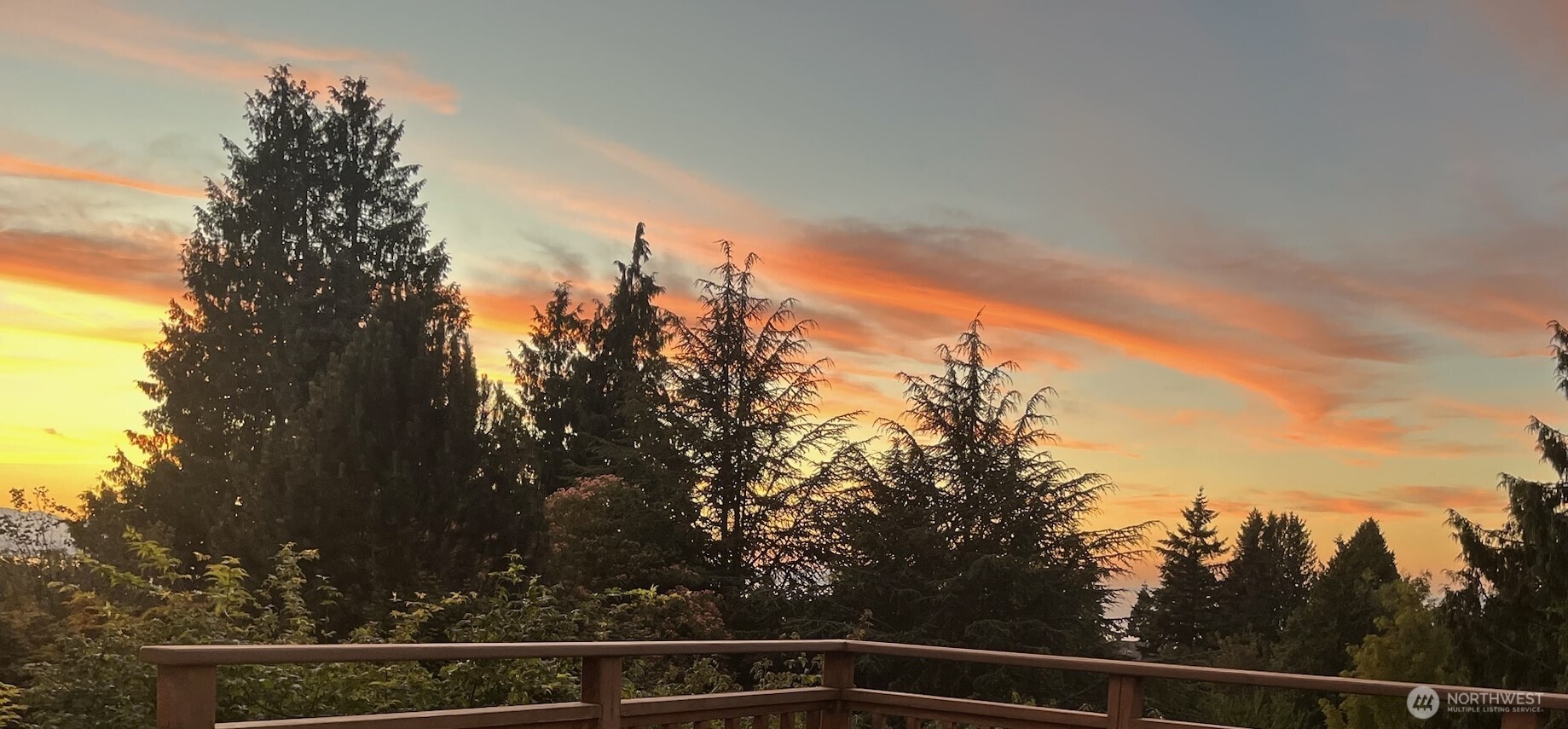 1910 Northwest 97th Street Seattle, WA 98117 - Photo 36 of 40