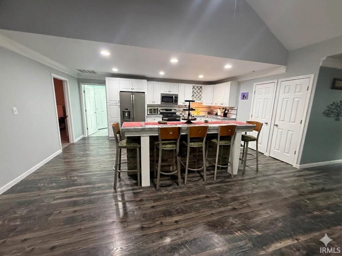 2406 White Ridge Lane Washington, IN 47501 - Photo 13 of 34